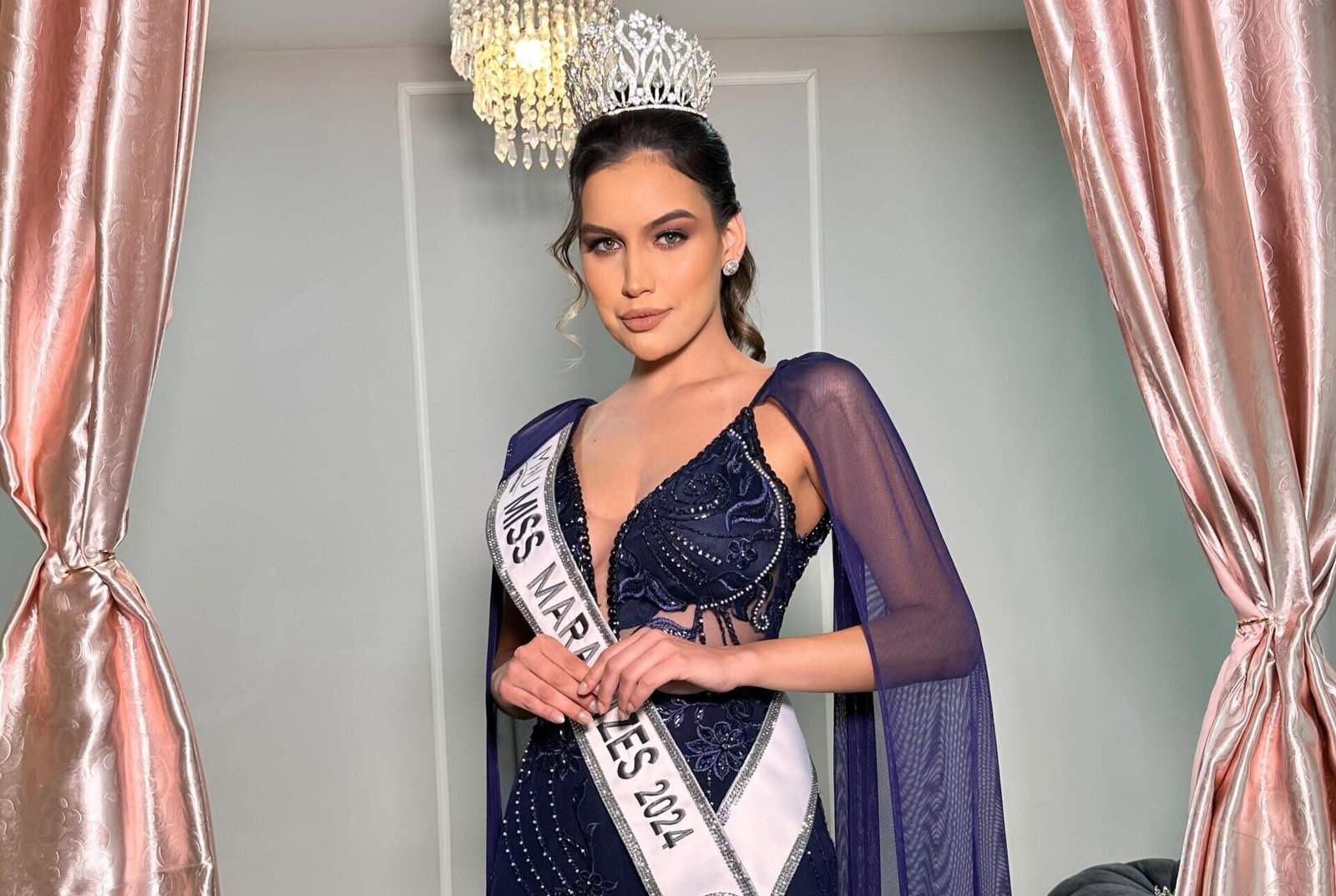 MISS MARATAÍZES É COROADA E IRÁ PARA O MISS UNIVERSO ESPÍRITO SANTO 2024